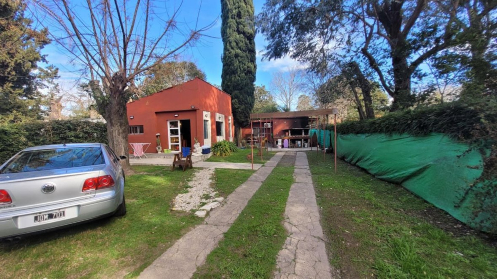 EXCELENTE ALQUILER CASA QUINTA 4 AMBIENTES EN BARRIO ESTANCIA SAN JUAN 