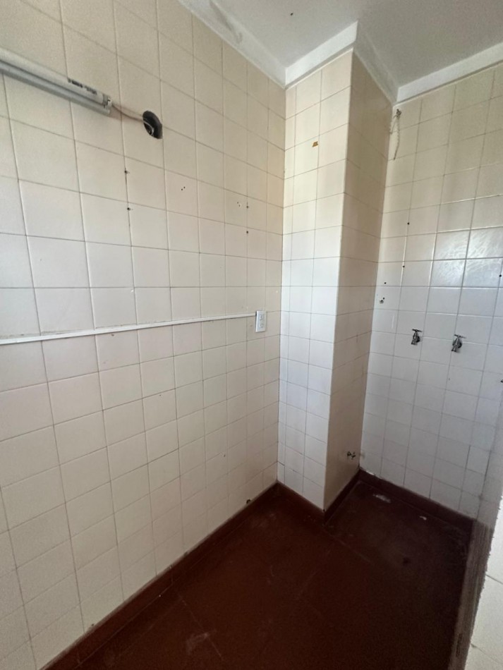SE ALQUILA DEPARTAMENTO 2 AMBIENTES - QUILMES CENTRO