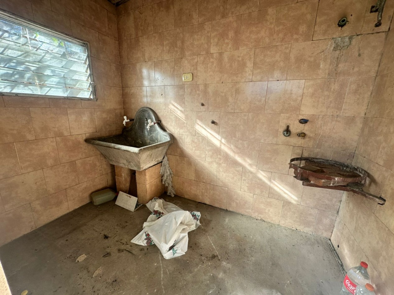 OPORTUNIDAD SE ALQUILA CASA 3 AMBIENTES