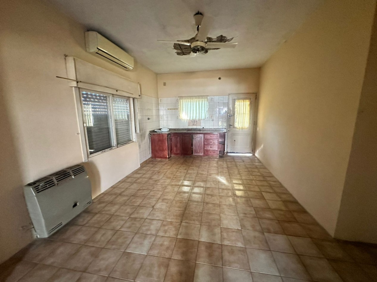 OPORTUNIDAD SE ALQUILA CASA 3 AMBIENTES