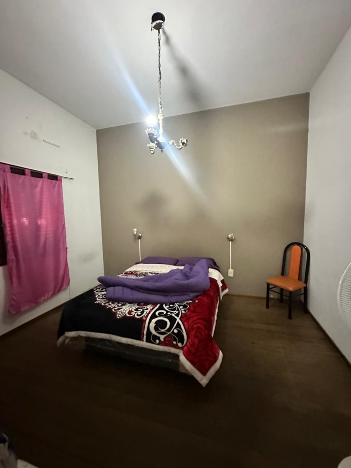 SE VENDE PH 2 AMBIENTES - QUILMES