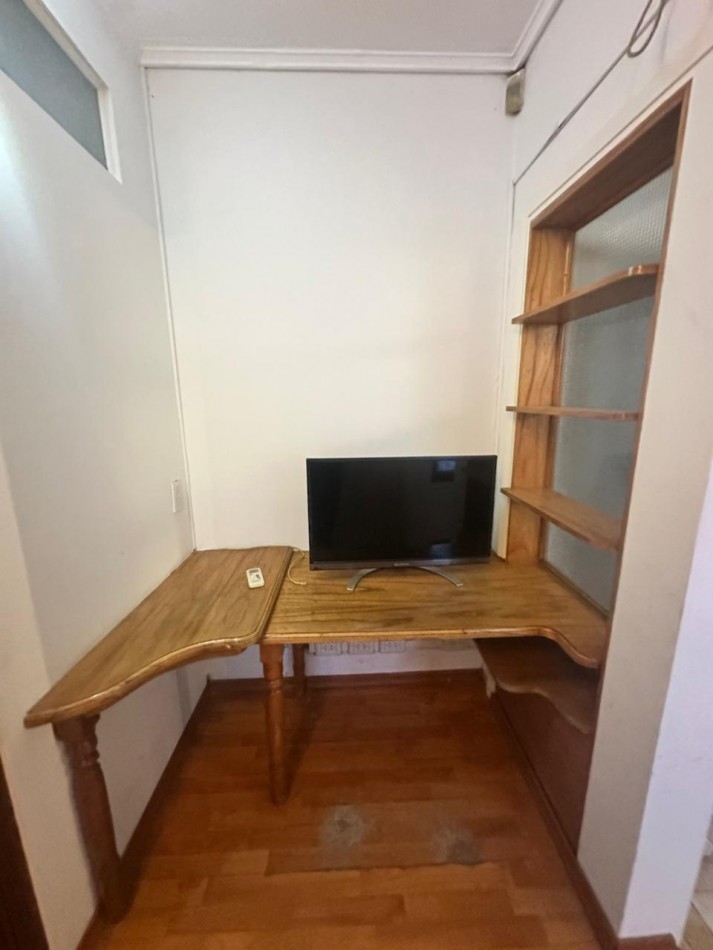 SE ALQUILA CASA USO PROFESIONAL - QUILMES 