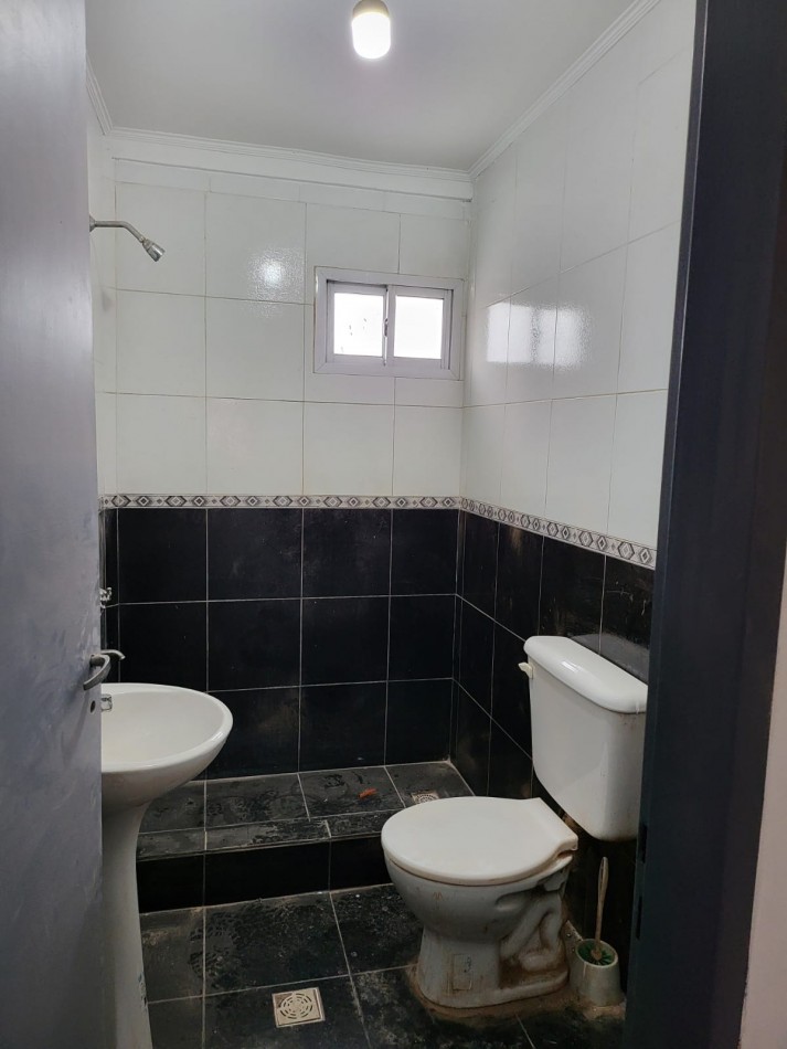 DEPARTAMENTO 3 AMBIENTES EN ALQUILER - QUILMES OESTE