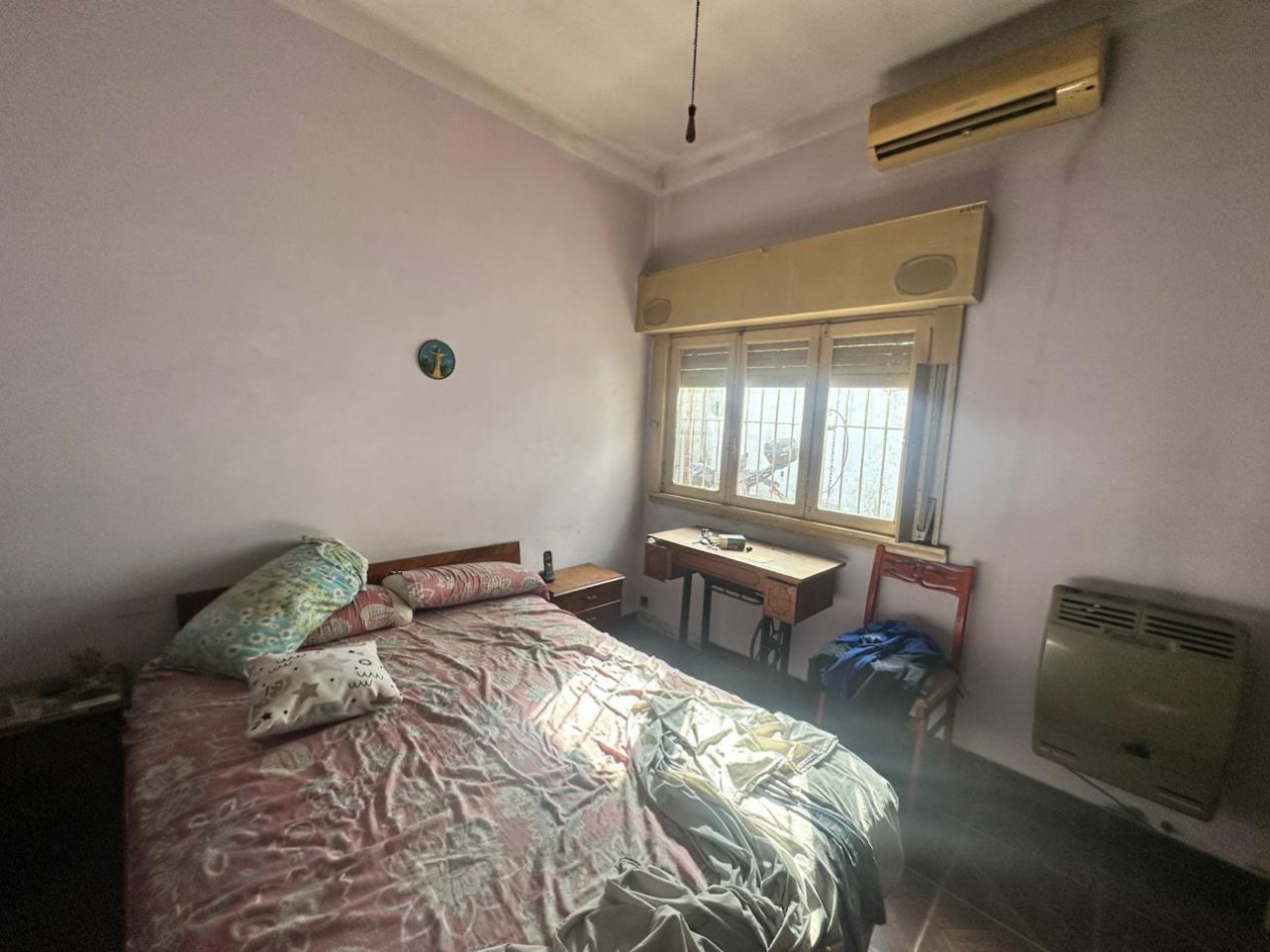 OPORTUNIDAD CASA DE 3 AMBIENTES EN VENTA - QUILMES OESTE