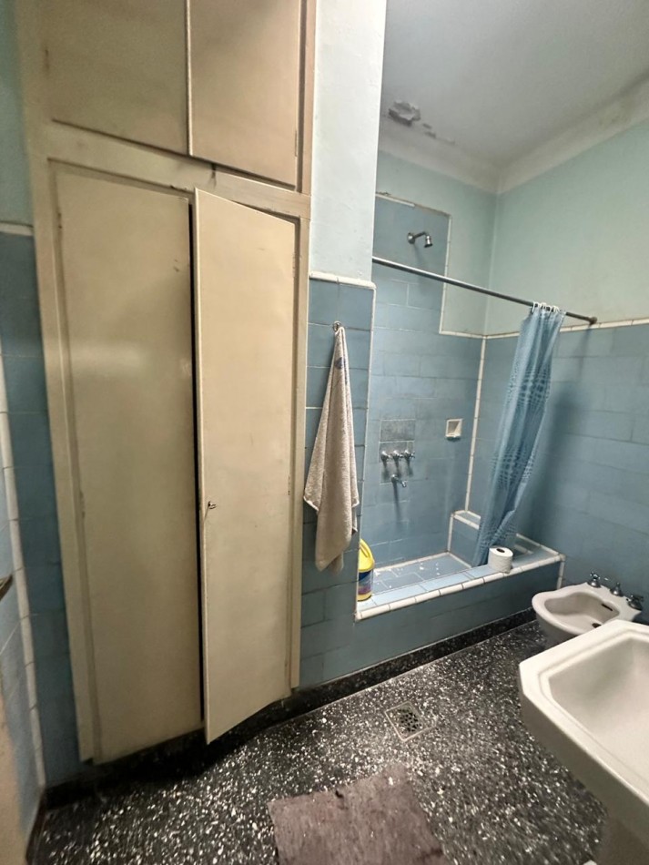 OPORTUNIDAD CASA DE 3 AMBIENTES EN VENTA - QUILMES OESTE