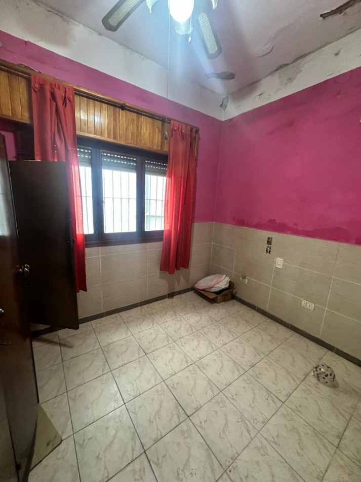 OPORTUNIDAD CASA DE 3 AMBIENTES EN VENTA - QUILMES OESTE