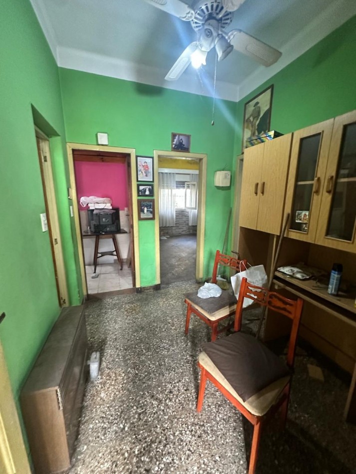 OPORTUNIDAD CASA DE 3 AMBIENTES EN VENTA - QUILMES OESTE