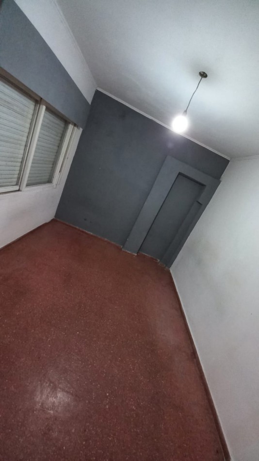 Se alquila CASA 3 ambientes en Florencio Varela