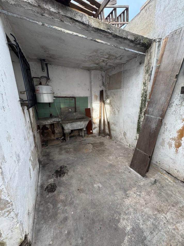 Se alquila CASA 3 ambientes en Florencio Varela