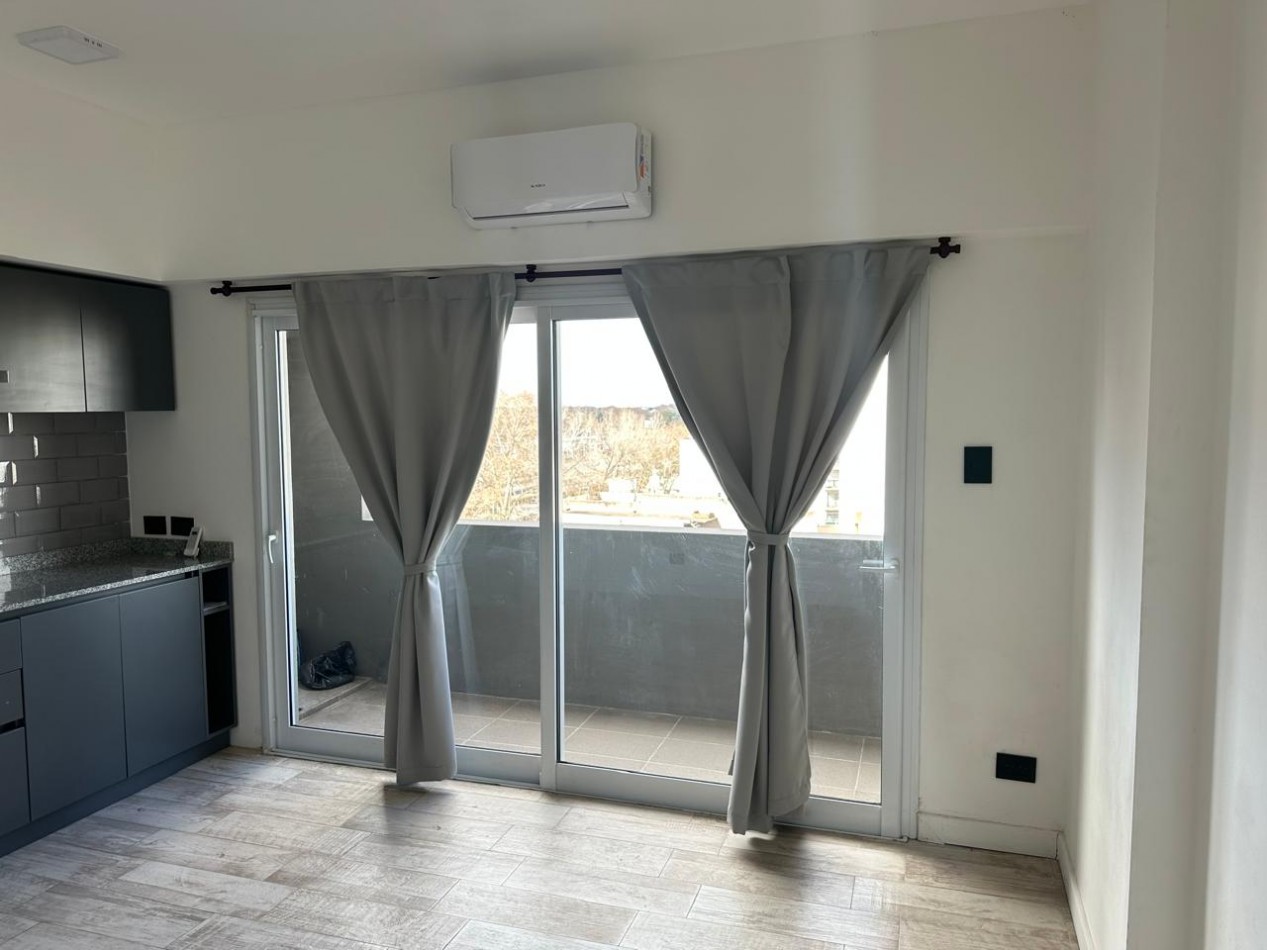 SE VENDE MONOAMBIENTE A ESTRENAR - EXCELENTE UBICACION - TEMPERLEY