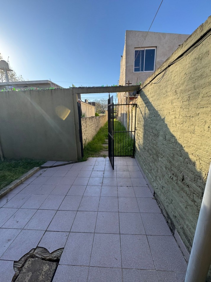 ALQUILER PH 3 AMBIENTES - QUILMES OESTE