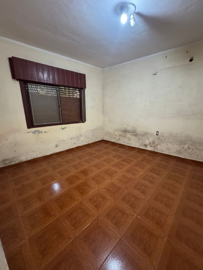 SE VENDE CASA A REFACCIONAR 3 AMBIENTES - QUILMES