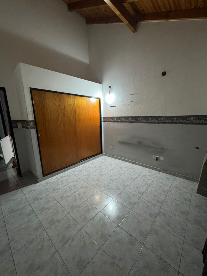 ALQUILER DUPLEX DE 4 AMBIENTES - QUILMES OESTE