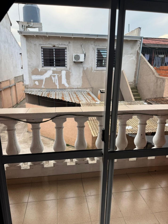 ALQUILER DUPLEX DE 4 AMBIENTES - QUILMES OESTE