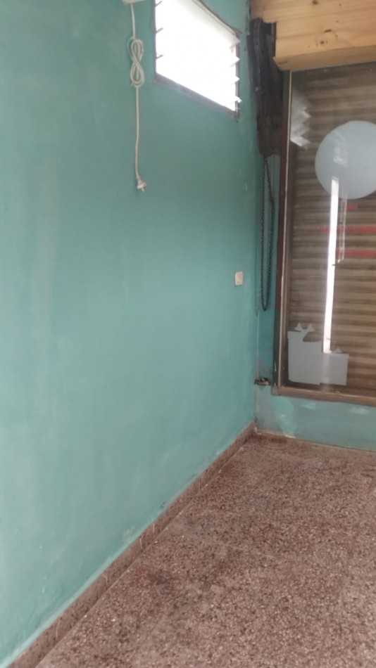 SE ALQUILA LOCAL COMERCIAL