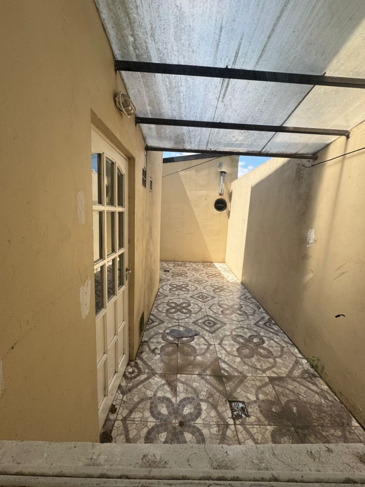 SE ALQUILA AMPLIO DEPARTAMENTO DE 3 AMBIENTES