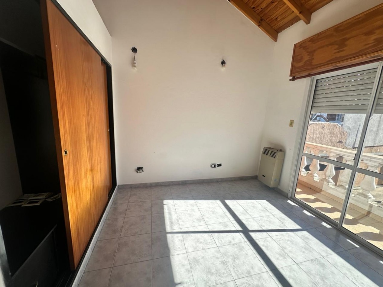 ALQUILER DUPLEX DE 4 AMBIENTES - QUILMES OESTE