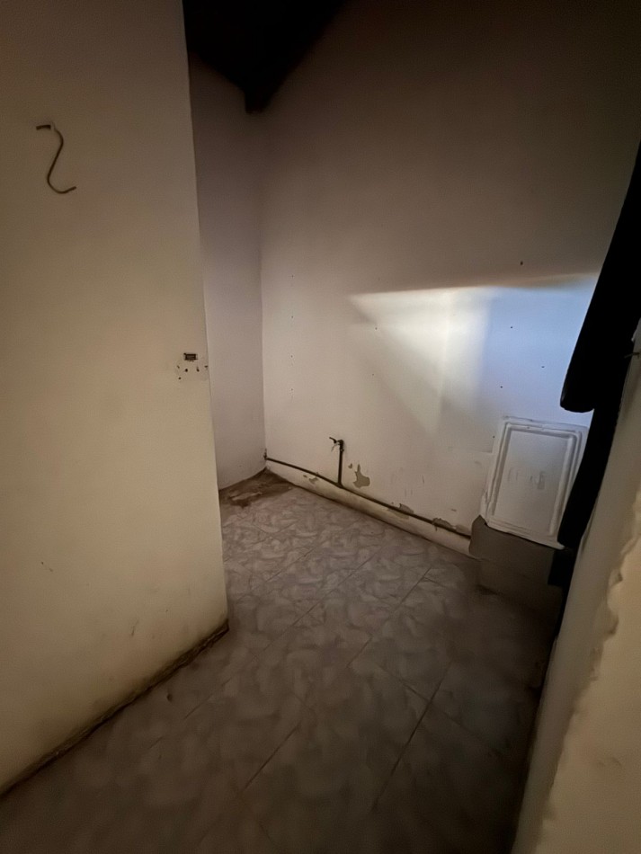 SE ALQUILA LOCAL COMERCIAL - EXCELENTE UBICACION 