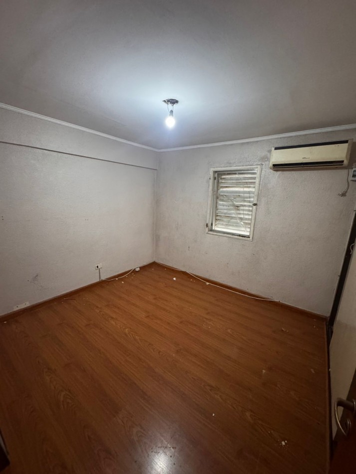 SE VENDE DEPARTAMENTO 4 AMBIENTES - QUILMES