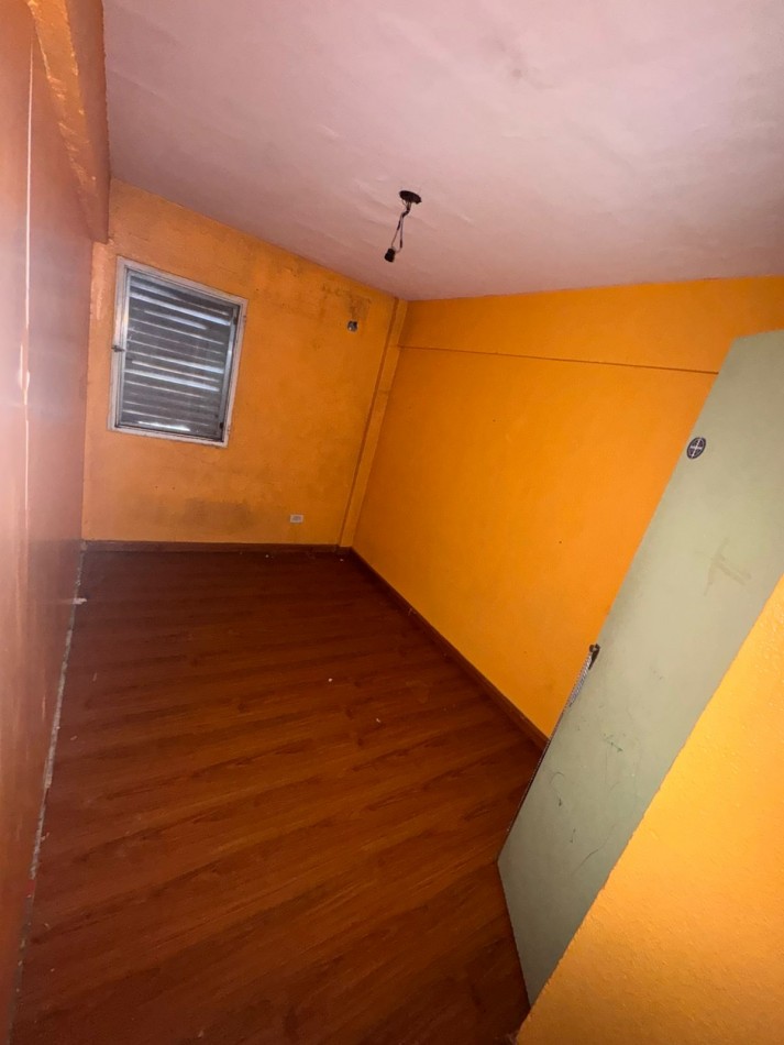 SE VENDE DEPARTAMENTO 4 AMBIENTES - QUILMES