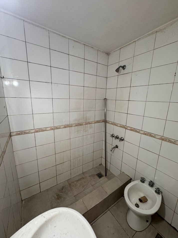 EXCELENTE DEPARTAMENTO EN ALQUILER 3 AMBIENTES - QUILMES OESTE