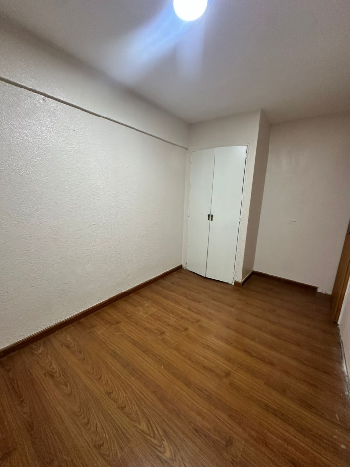 SE VENDE DEPARTAMENTO 4 AMBIENTES - QUILMES