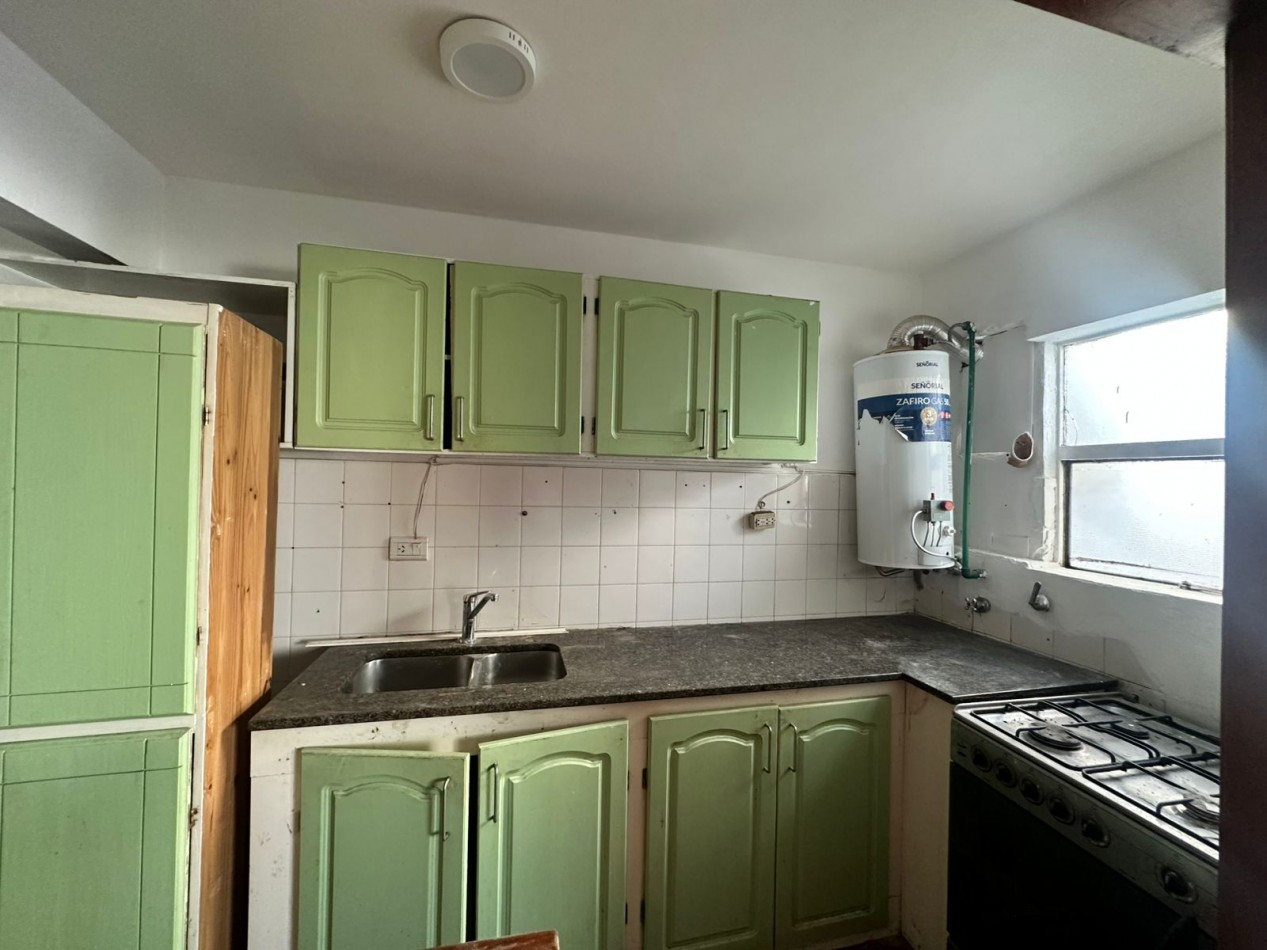 SE VENDE DEPARTAMENTO 4 AMBIENTES - QUILMES