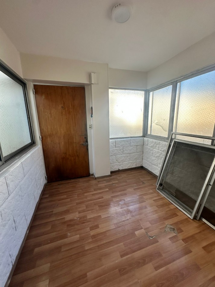 SE VENDE DEPARTAMENTO 4 AMBIENTES - QUILMES