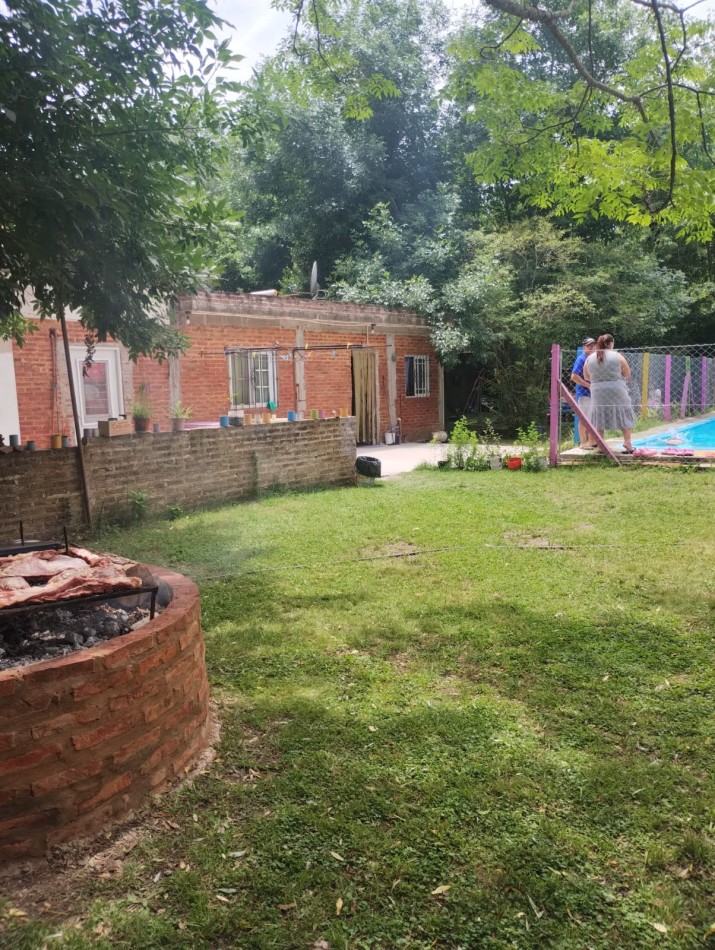 SE VENDE EXCELENTE CASA QUINTA - FLORENCIO VARELA