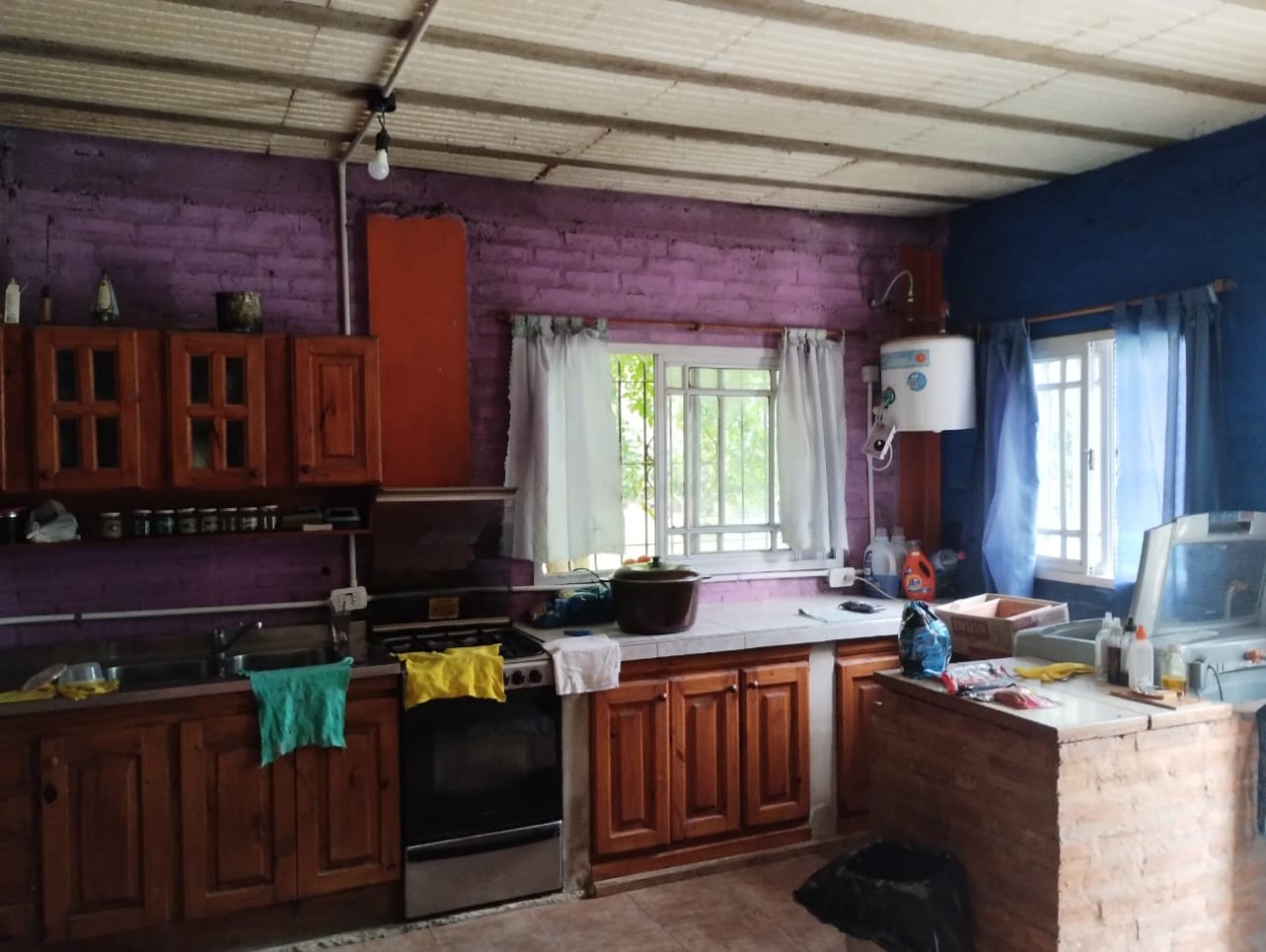 SE VENDE EXCELENTE CASA QUINTA - FLORENCIO VARELA