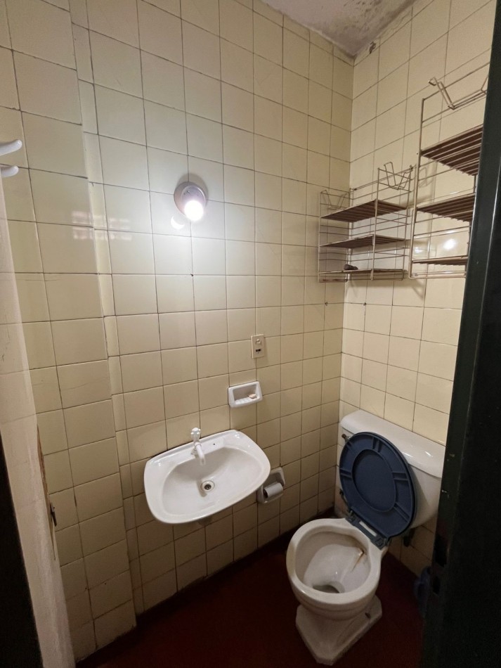 SE ALQUILA LOCAL COMERCIAL - EXCELENTE UBICACION - QUILMES OESTE