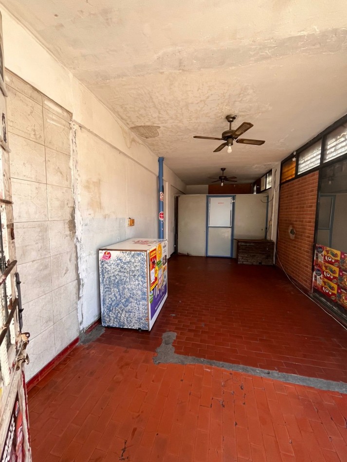 SE ALQUILA LOCAL COMERCIAL - EXCELENTE UBICACION - QUILMES OESTE