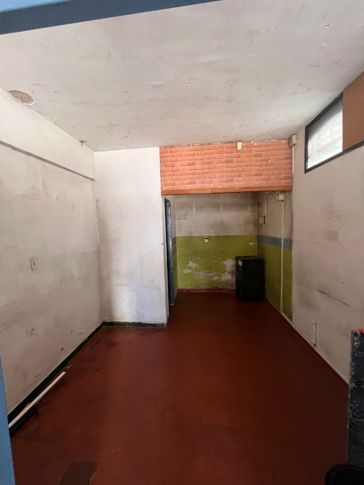 SE ALQUILA LOCAL COMERCIAL - EXCELENTE UBICACION - QUILMES OESTE