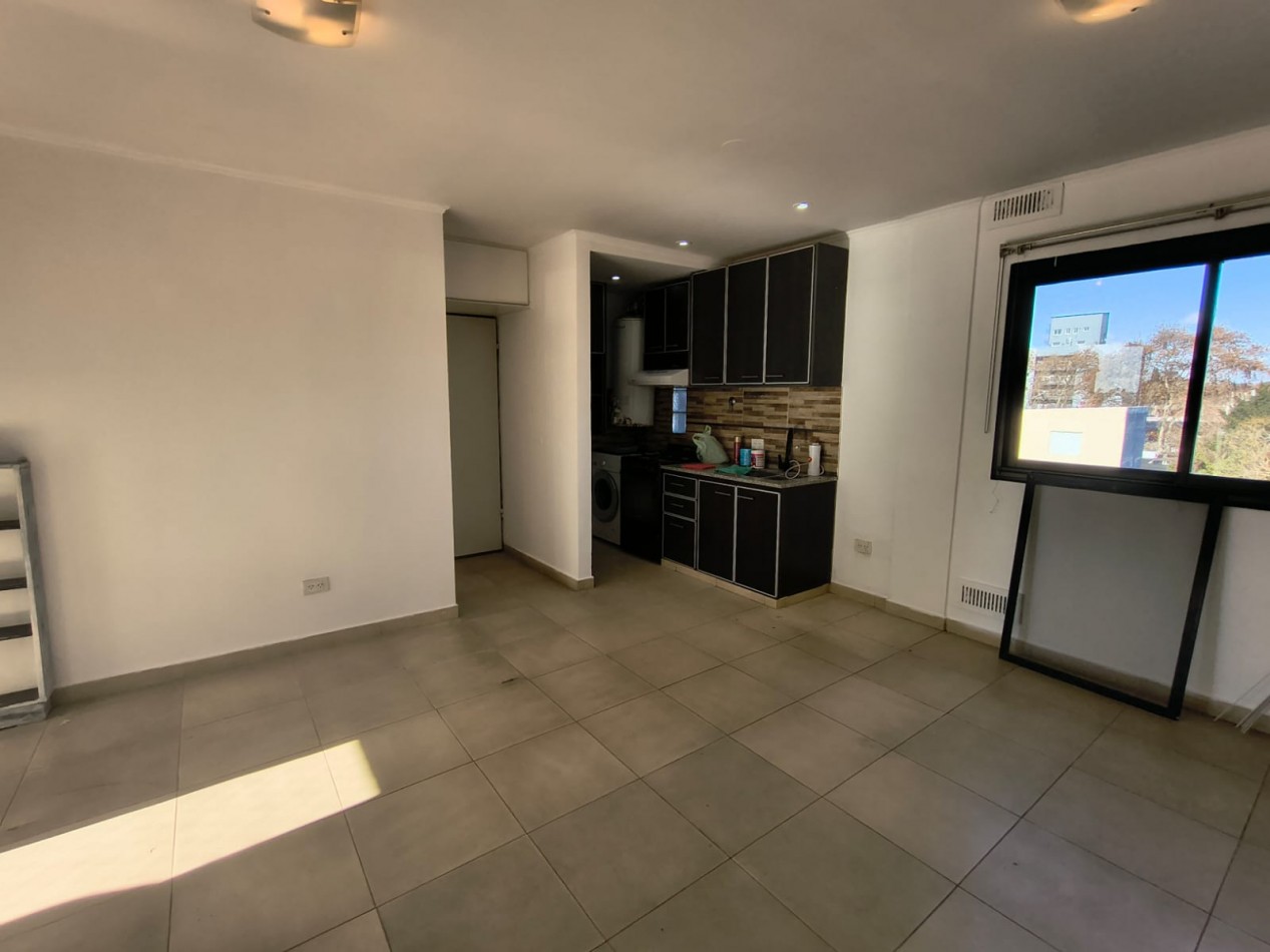 OPORTUNIDAD ALQUILER DEPARTAMENTO 3 AMBIENTES - FLORENCIO VARELA CENTRO