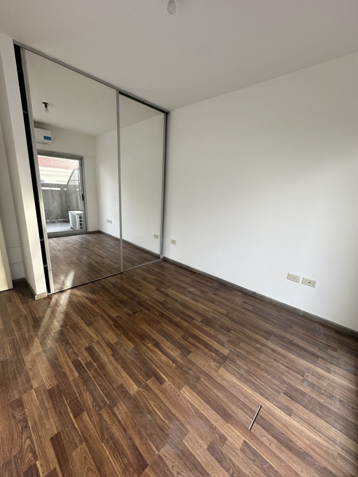 Alquiler departamento 2 ambientes - Quilmes centro