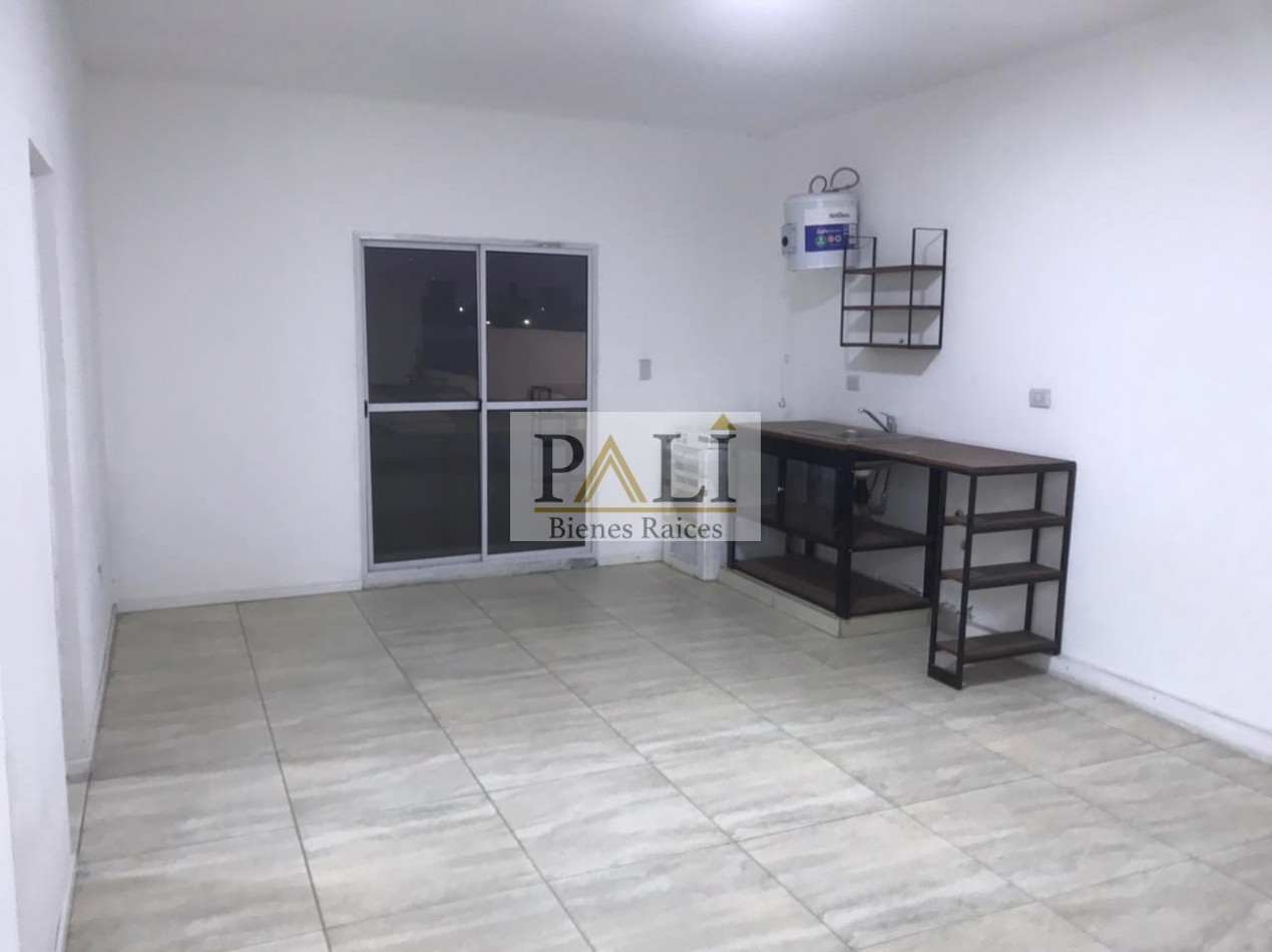 SE ALQUILA DEPARTAMENTO 2 AMBIENTES - LANUS OESTE