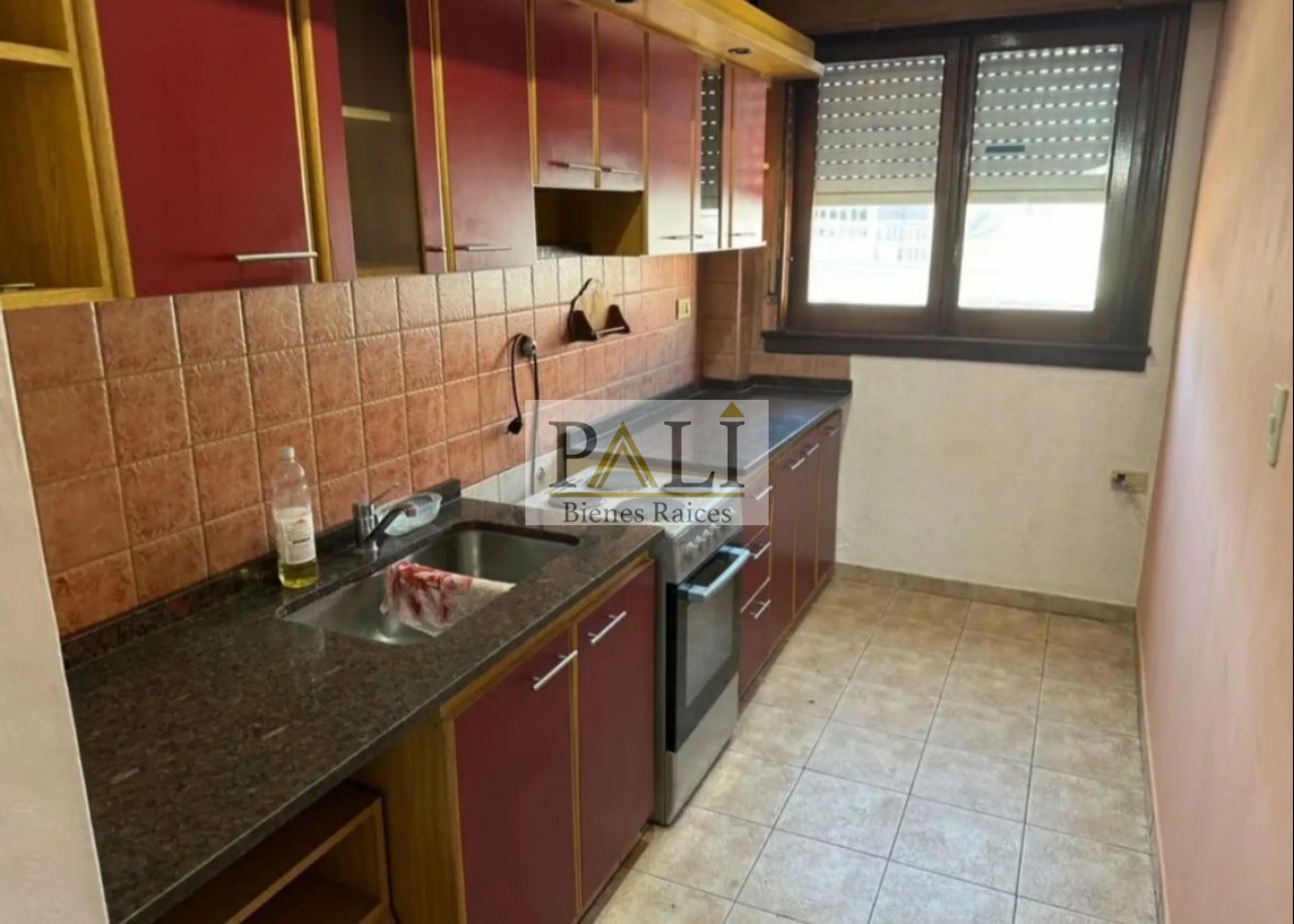 ALQUILER PH 4 AMB WILDE CENTRO LAS FLORES, APTO PROFESIONAL