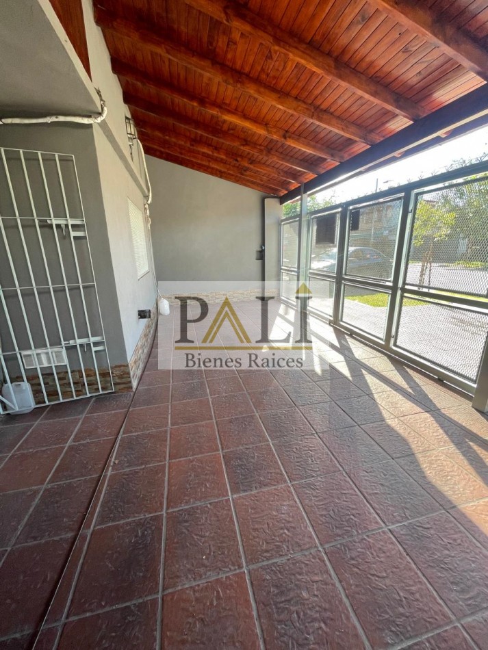 Casa 4 ambientes - APTA CREDITO HIPOTECARIO - QUILMES OESTE