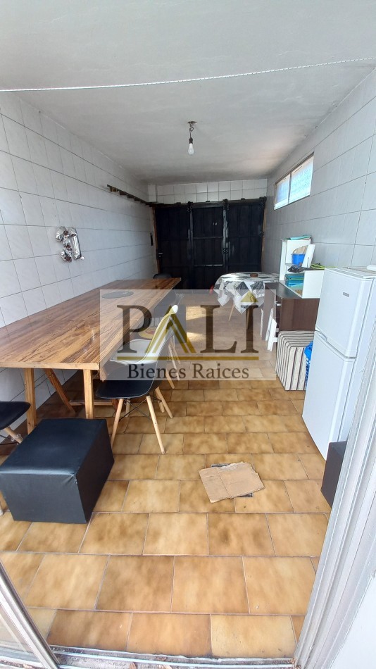 OPORTUNIDAD CASA EN VENTA - QUILMES OESTE