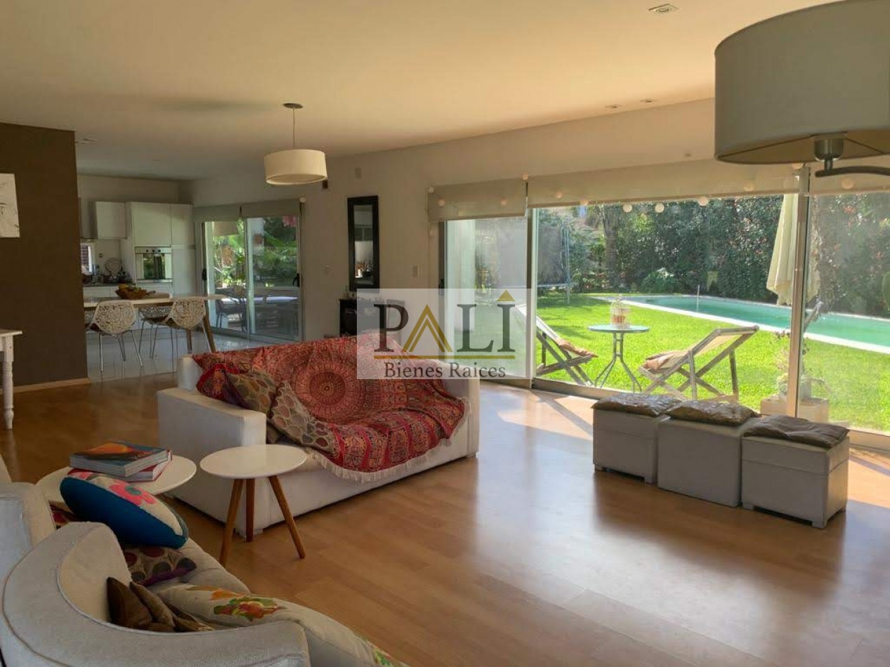 Excelente casa en alquiler en El Golf de Ranelagh 