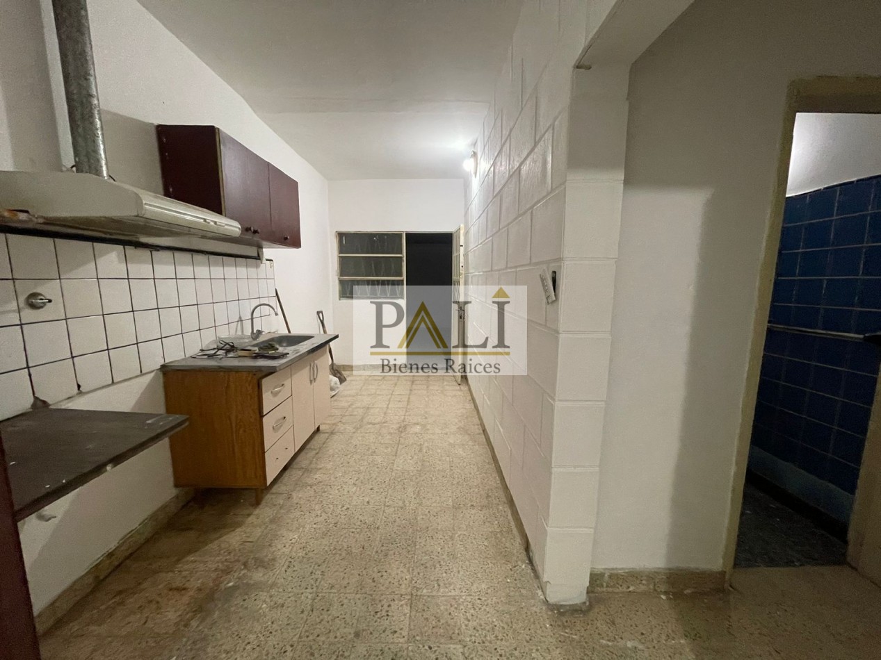 SE VENDEN  LOCALES - Quilmes