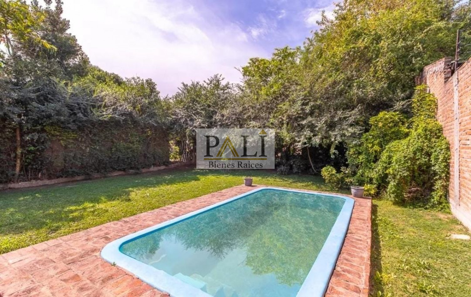 Oportunidad Casa 4 ambientes con piscina en Florencio Varela