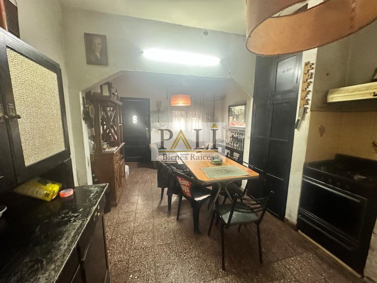 SE VENDE CASA 3 AMBIENTES QUILMES OESTE - APTA CREDITO HIPOTECARIO