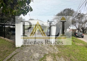 OPORTUNIDAD CASA 4 AMBIENTES EN VENTA o PERMUTA- APTA CREDITO - EN FLORENCIO VARELA